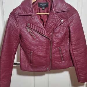 Ann Taylor Women's Burgundy Leather Jacket good condition
